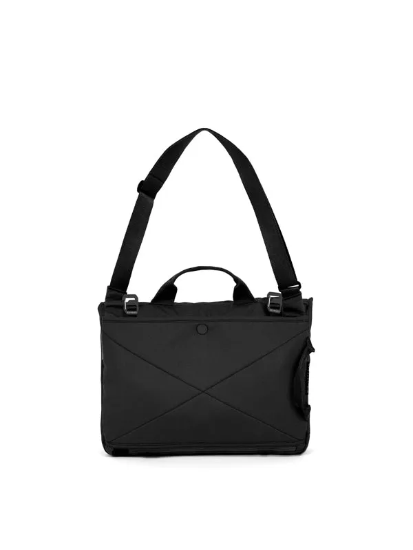 Boundary Supply Rennen Shoulder Bag in Black Color