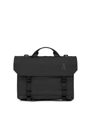 Boundary Supply Rennen Shoulder Bag in Black Color