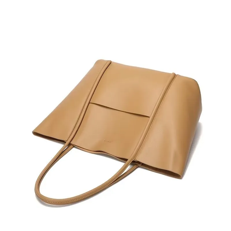 ChicLuxe Leather Zipper Closure Shoulder Bag