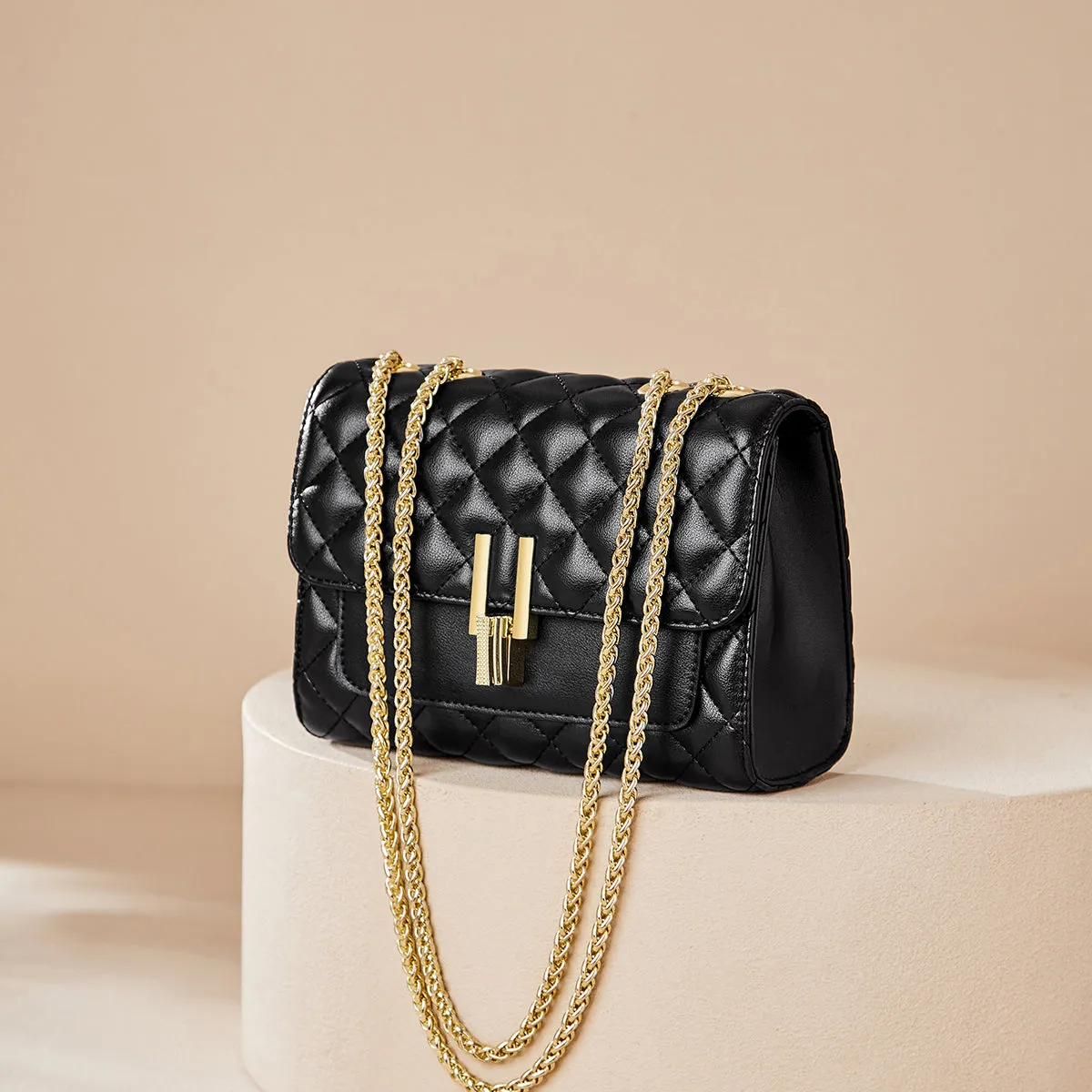 Miranda Timeless Quilted Shoulder Bag